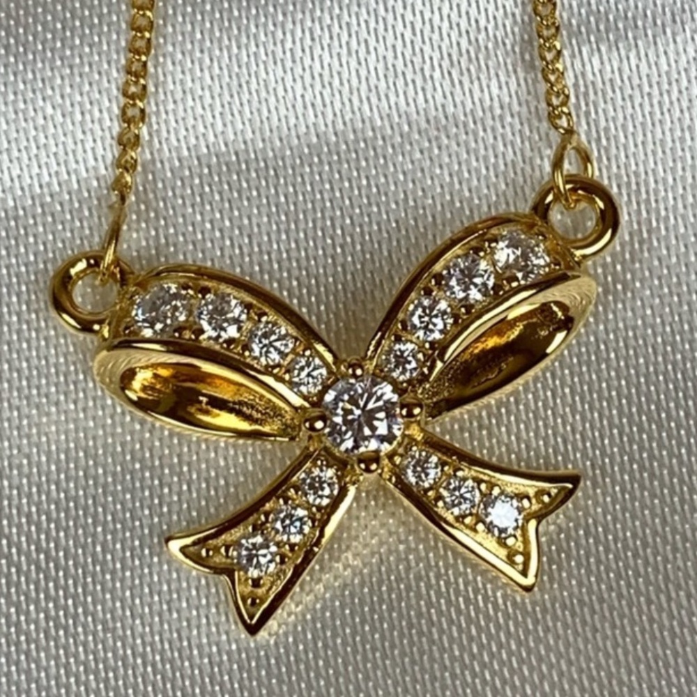🎀Moissanite Bow Necklace🎀